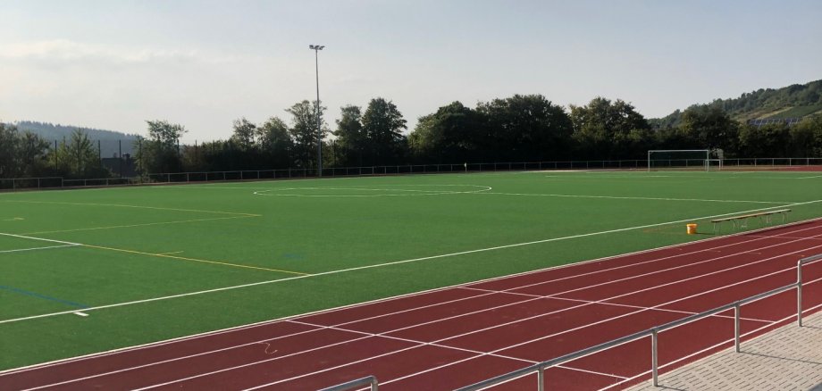 Sportanlage in Waldrach bei Sonnenschein