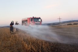 Feuerwehrmänner im Löscheinsatz