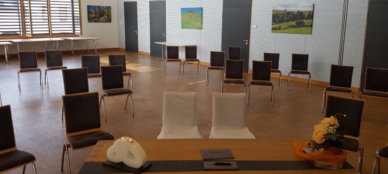 Trautisch in großem Saal