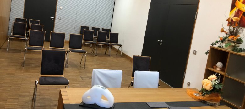 Trautisch in kleinem Saal