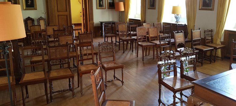 Trautisch in schlossähnlichem Saal